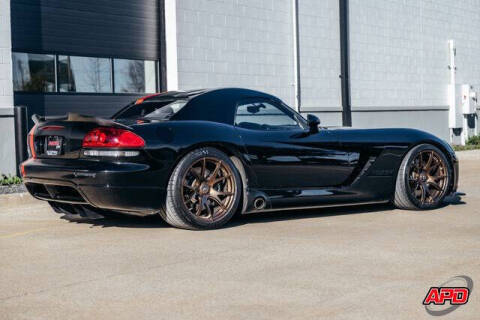 2004 Dodge Viper SRT-10
