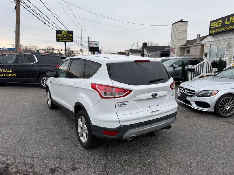 2016 Ford Escape SE