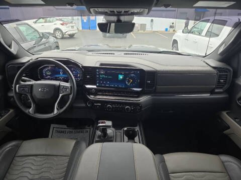 2025 Chevrolet Silverado 1500 ZR2