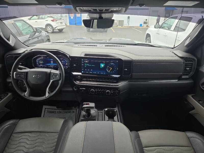 2025 Chevrolet Silverado 1500 ZR2