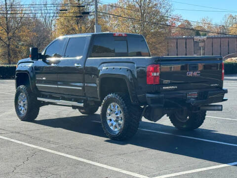 2016 GMC Sierra 2500HD Denali