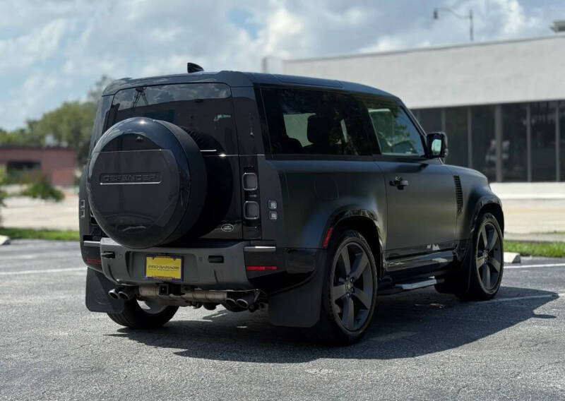 2023 Land Rover Defender 90 Carpathian Edition