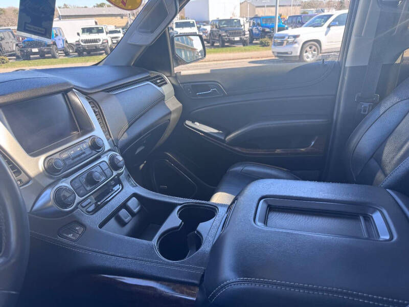 2019 Chevrolet Suburban LT