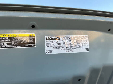 2021 Toyota RAV4 XLE