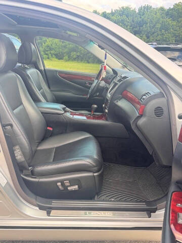 2007 Lexus LS 460