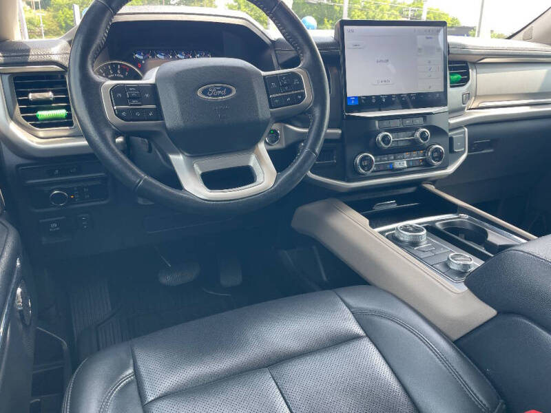2024 Ford Expedition MAX XLT