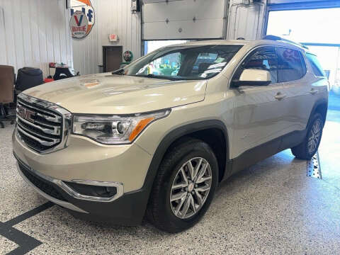 2017 GMC Acadia SLE-2