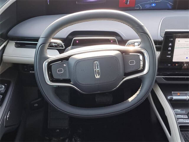 2025 Lincoln Nautilus Hybrid Premiere