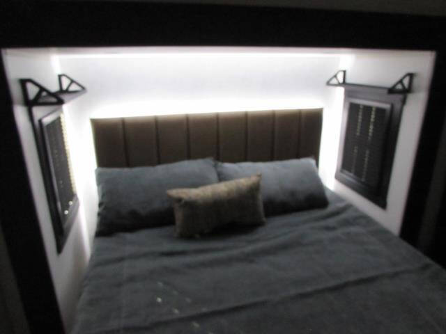 2025 Forest River F320 VIEW