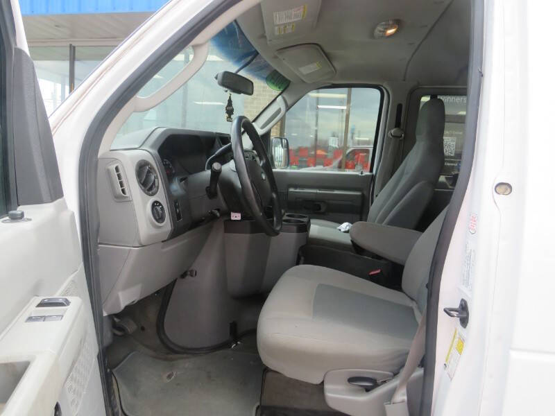 2014 Ford E-Series