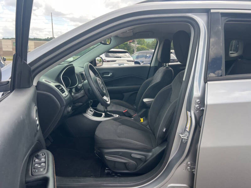 2019 Jeep Compass Sport