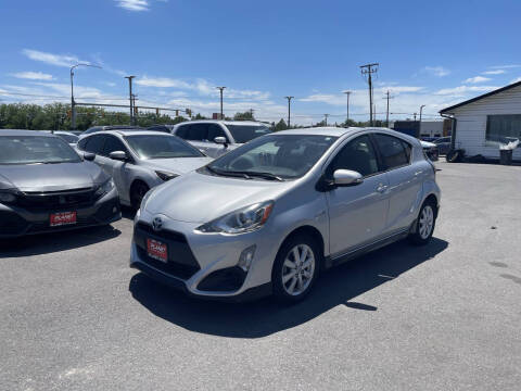 2017 Toyota Prius c Two