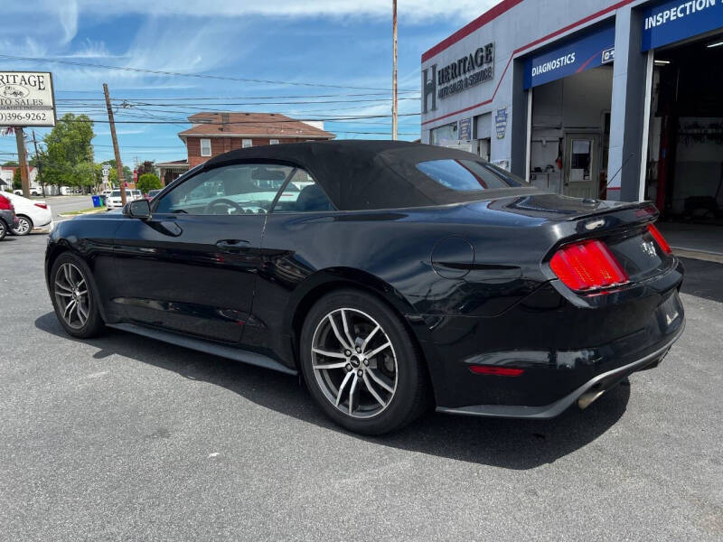 2017 Ford Mustang EcoBoost Premium