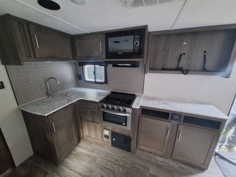 2021 Forest River Viking 262bhs