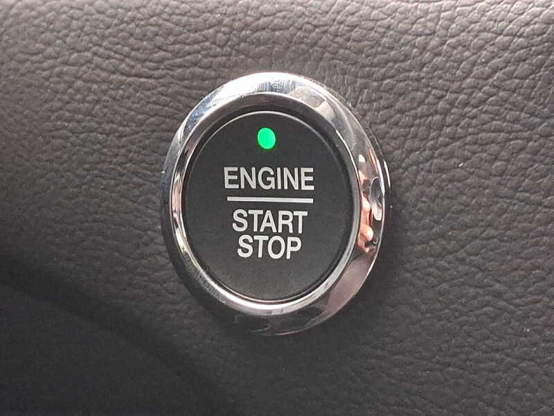 2023 Ford Edge SE
