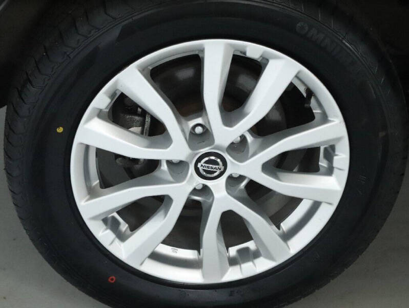 2022 Nissan Rogue Sport S