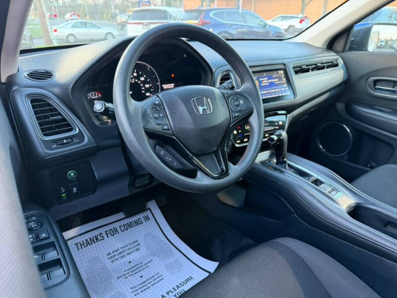2022 Honda HR-V EX