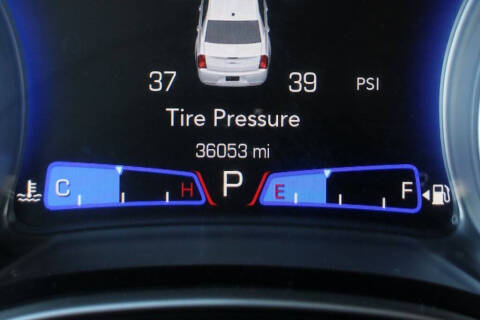 2023 Chrysler 300 Touring