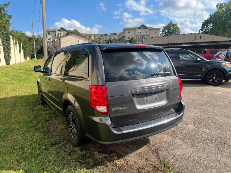 2016 Dodge Grand Caravan R/T