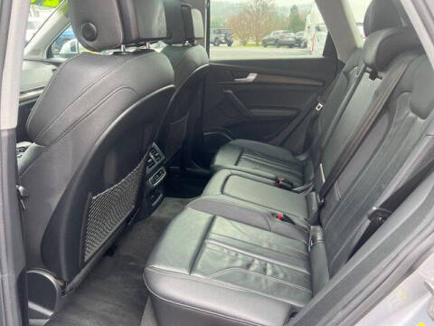 2024 Audi Q5 quattro S line Prem Plus 45 TFSI