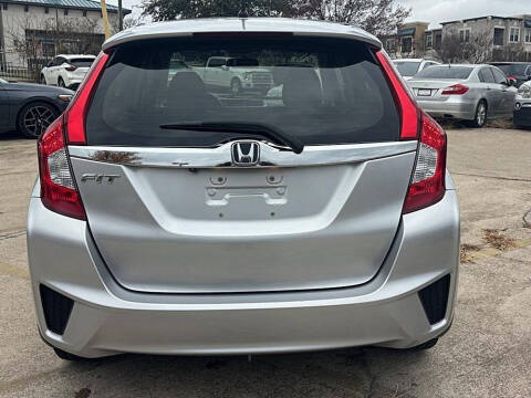 2016 Honda Fit EX