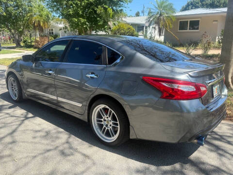 2016 Nissan Altima 2.5 SR