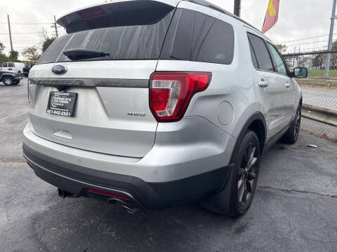 2017 Ford Explorer XLT