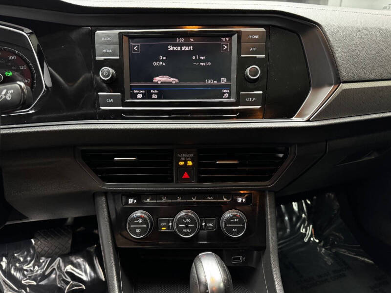 2019 Volkswagen Jetta SE