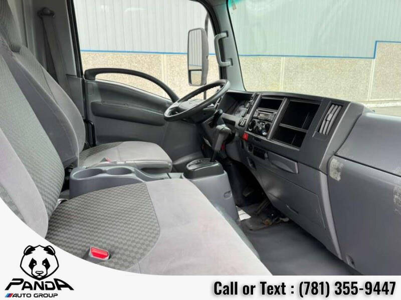 2014 Isuzu NPR GAS REG