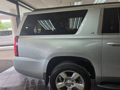 2016 Chevrolet Suburban LS