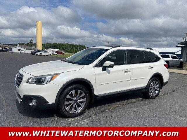 2017 Subaru Outback for sale at WHITEWATER MOTOR CO in Milan IN