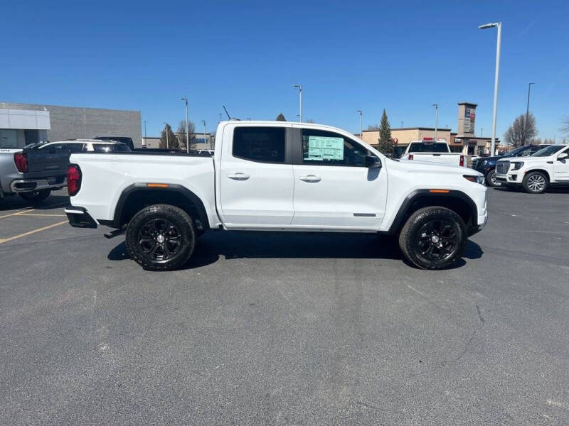 2024 GMC Canyon Elevation