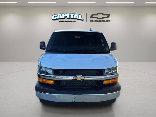2025 Chevrolet Express 2500