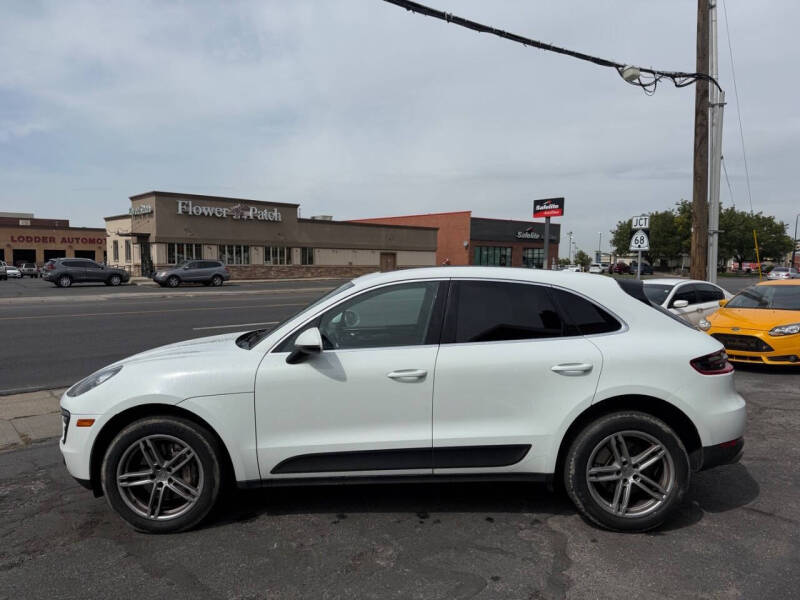 2017 Porsche Macan S