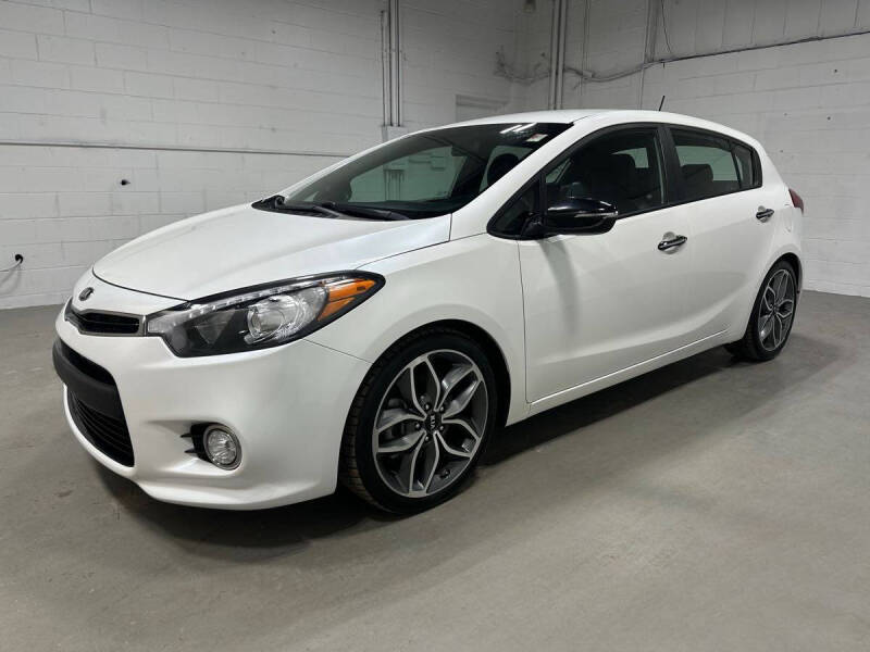 2016 Kia Forte5 for sale at Champagne Motor Car Company in Willimantic CT