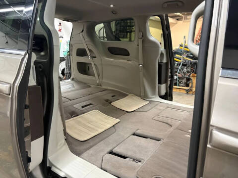2017 Chrysler Pacifica Touring