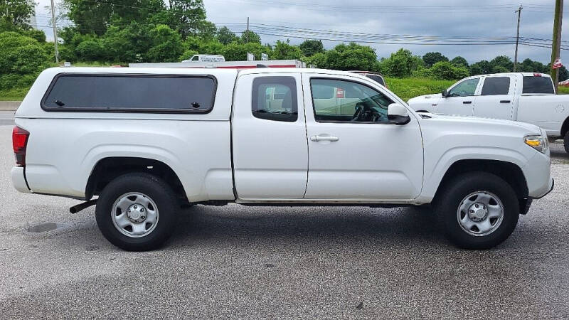 2018 Toyota Tacoma SR5