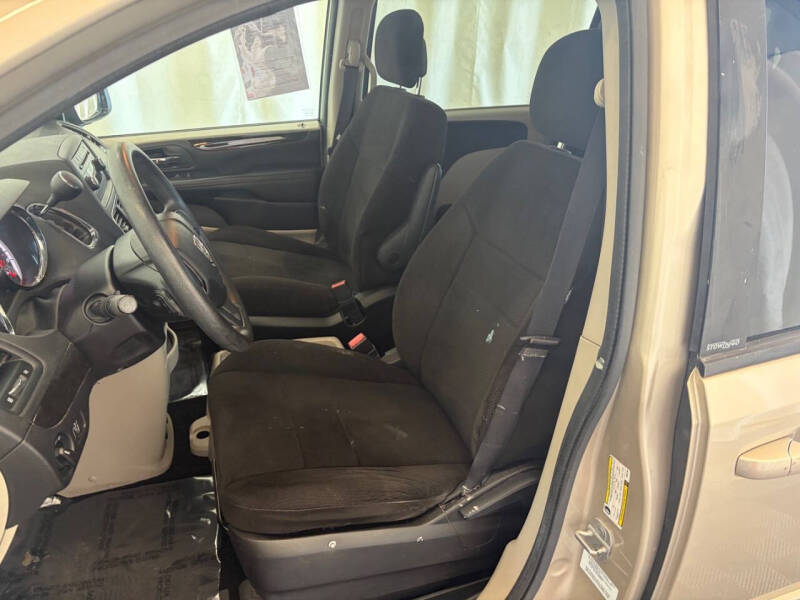 2013 Dodge Grand Caravan American Value Package