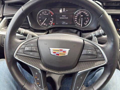 2023 Cadillac XT5 Sport