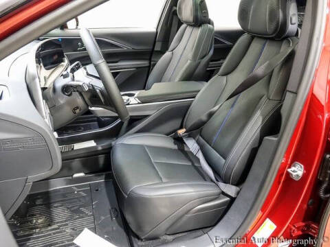 2025 Cadillac LYRIQ Sport 2