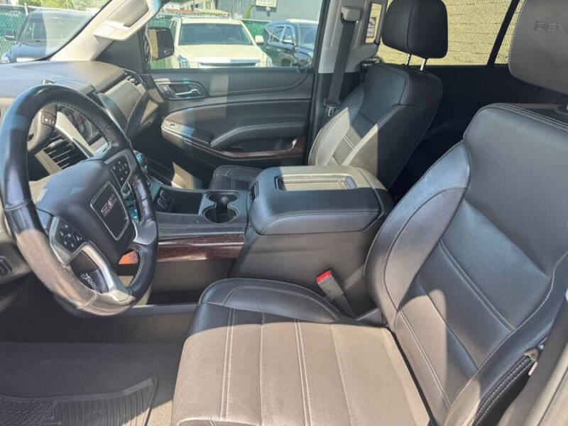 2019 GMC Yukon XL SLT
