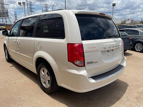 2013 Dodge Grand Caravan SXT