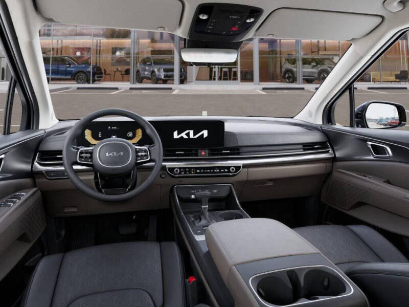 2025 Kia Carnival LXS