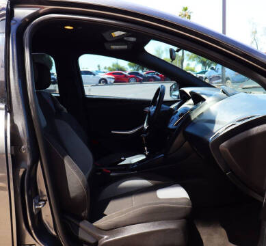 2018 Ford Focus ST