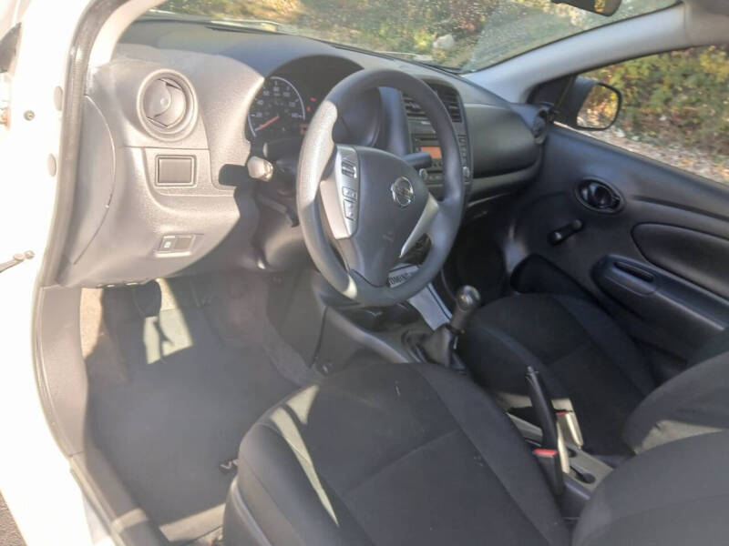 2014 Nissan Versa 1.6 S