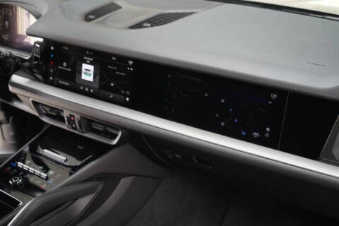 2024 Porsche Cayenne