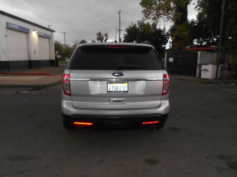 2012 Ford Explorer