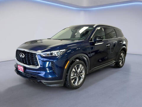 2023 Infiniti QX60 for sale at DAN PORTER MOTORS in Dickinson ND