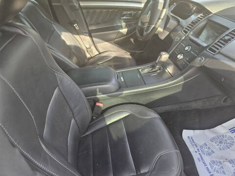 2013 Ford Taurus SEL