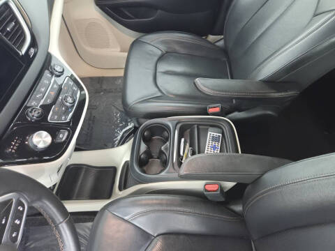 2018 Chrysler Pacifica Touring L